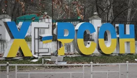 У Херсоні через атаку РФ кілька днів відновлюватимуть світло. Фото: ukrinform.ua