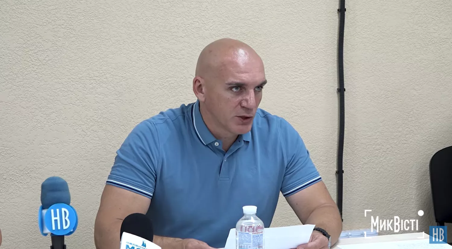 Олександр Сєнкевич запропонував організувати курси, як надавати допомогу після влучань. Скриншот з відео NikVesti