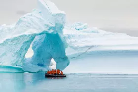 Антарктида. Ілюстративне фото world.expeditions.com