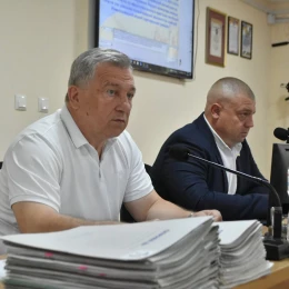 Південноукраїнська міськрада звернулася до керівництва країни для збереження пологових відділень. Фото: міськрада