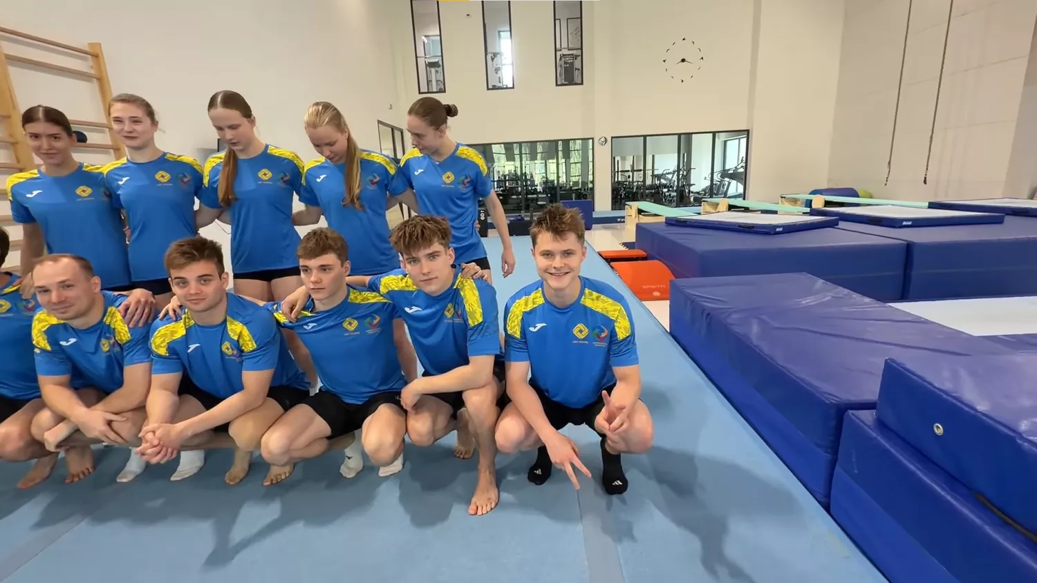 Миколаївський стрибун у воду Середа показав підготовку до змагань у новому влозі. Скриншот з відео \ Олексій Середа
