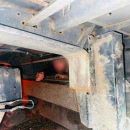 На Одещині судитимуть жителя Молдови за спробу незаконно вивезти військовозобов'язаного у вантажівці. Фото прокуратури