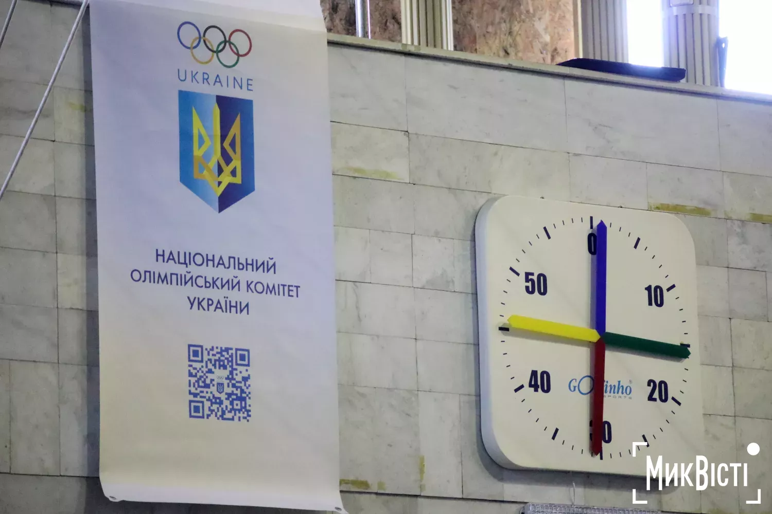 У Миколаєві провели Олімпійський урок зі стрибків у воду. Фото: NikVesti