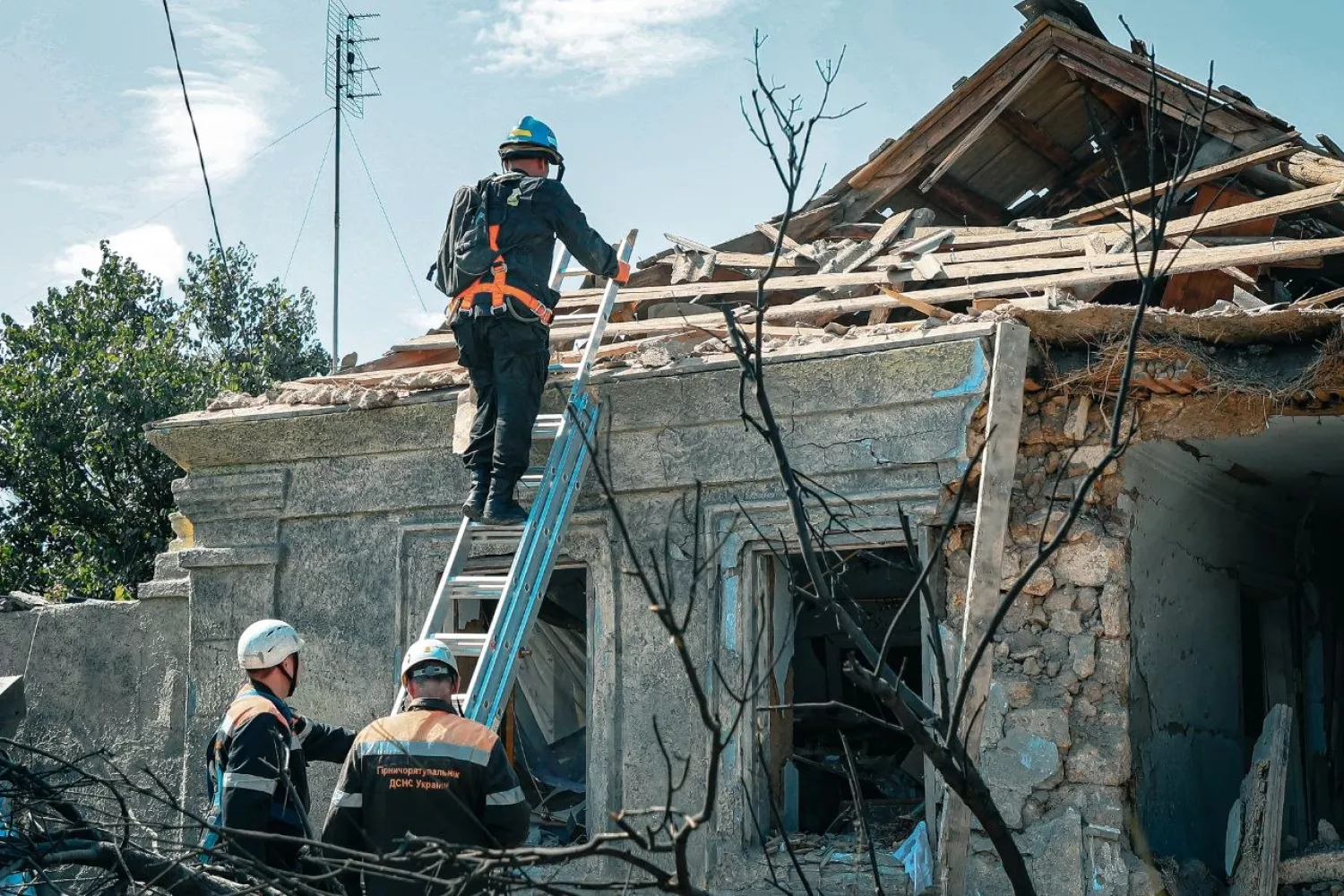Наслідки атак по Миколаєву 2 вересня 2026 року. Фото: Миколаївська міська рада