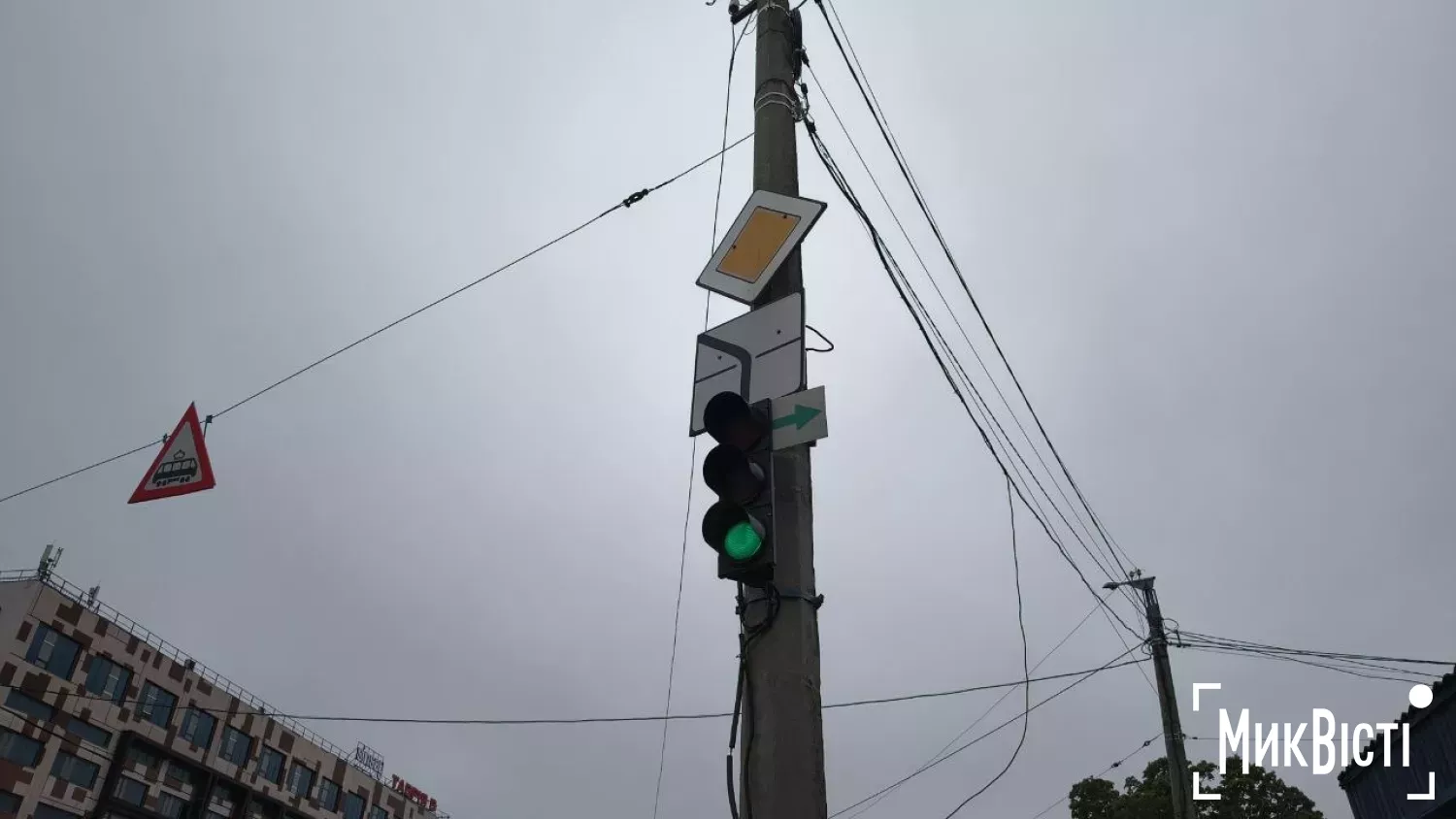 У Миколаєві бракує грошей на встановлення дорожні знаків. Фото: МикВісті