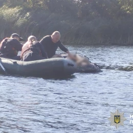 Поліцейські знайшли у річці тіло 11-річного хлопчика на Вознесенщині. Фото: Нацполіція