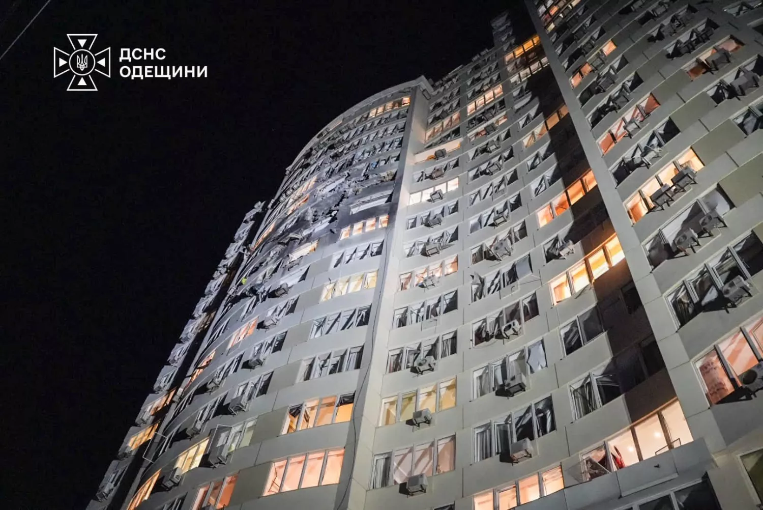 Наслідки обстрілу Одеси 3 вересня. Фото: ДСНС