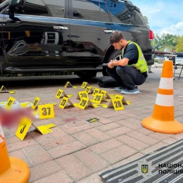 Слідчі дії на місці злочину. Фото: Поліції Києва