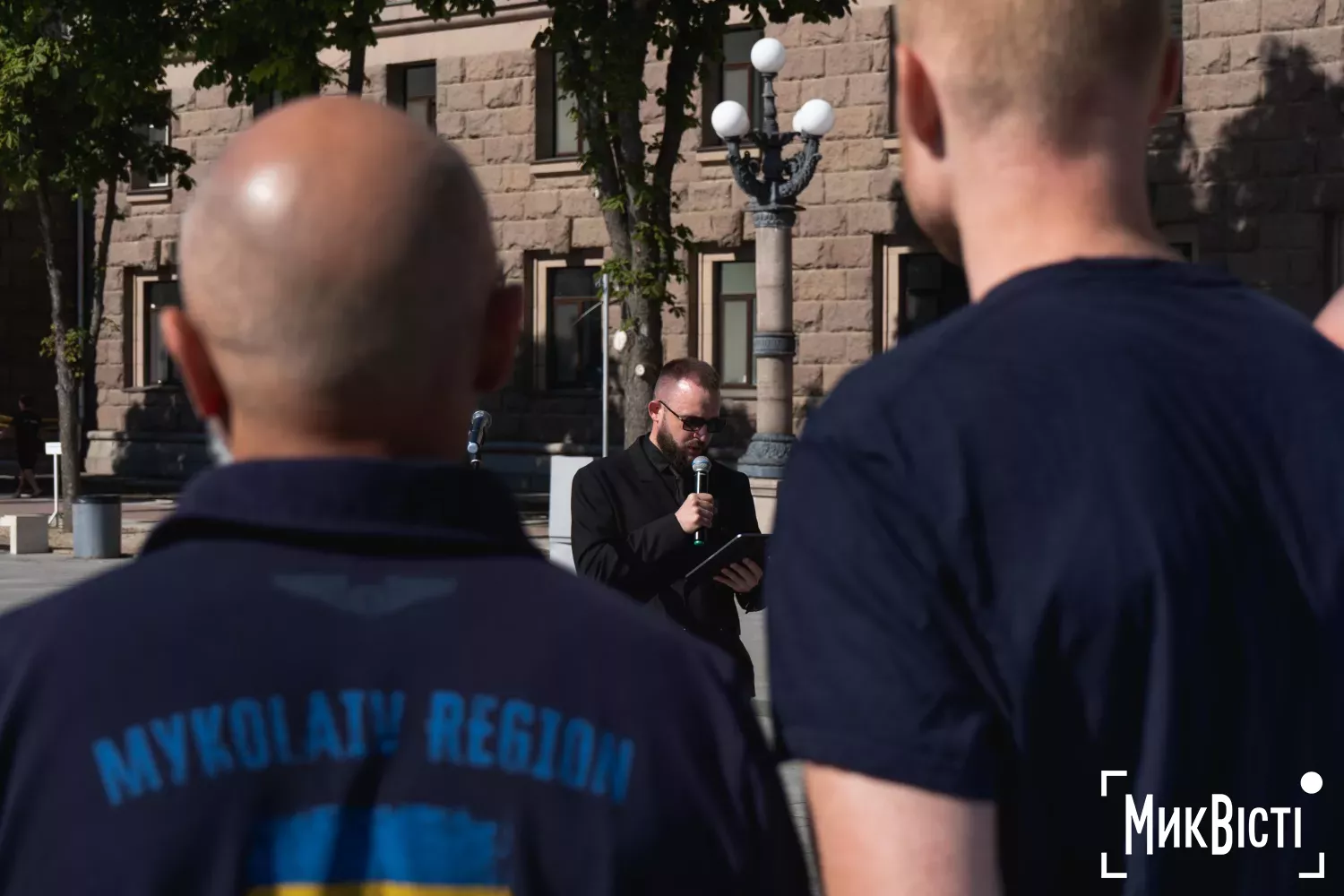 У Миколаєві відкрили інтерактивний куб про допомогу Данії та ПРООН у відновленні області. Фото: МикВісті