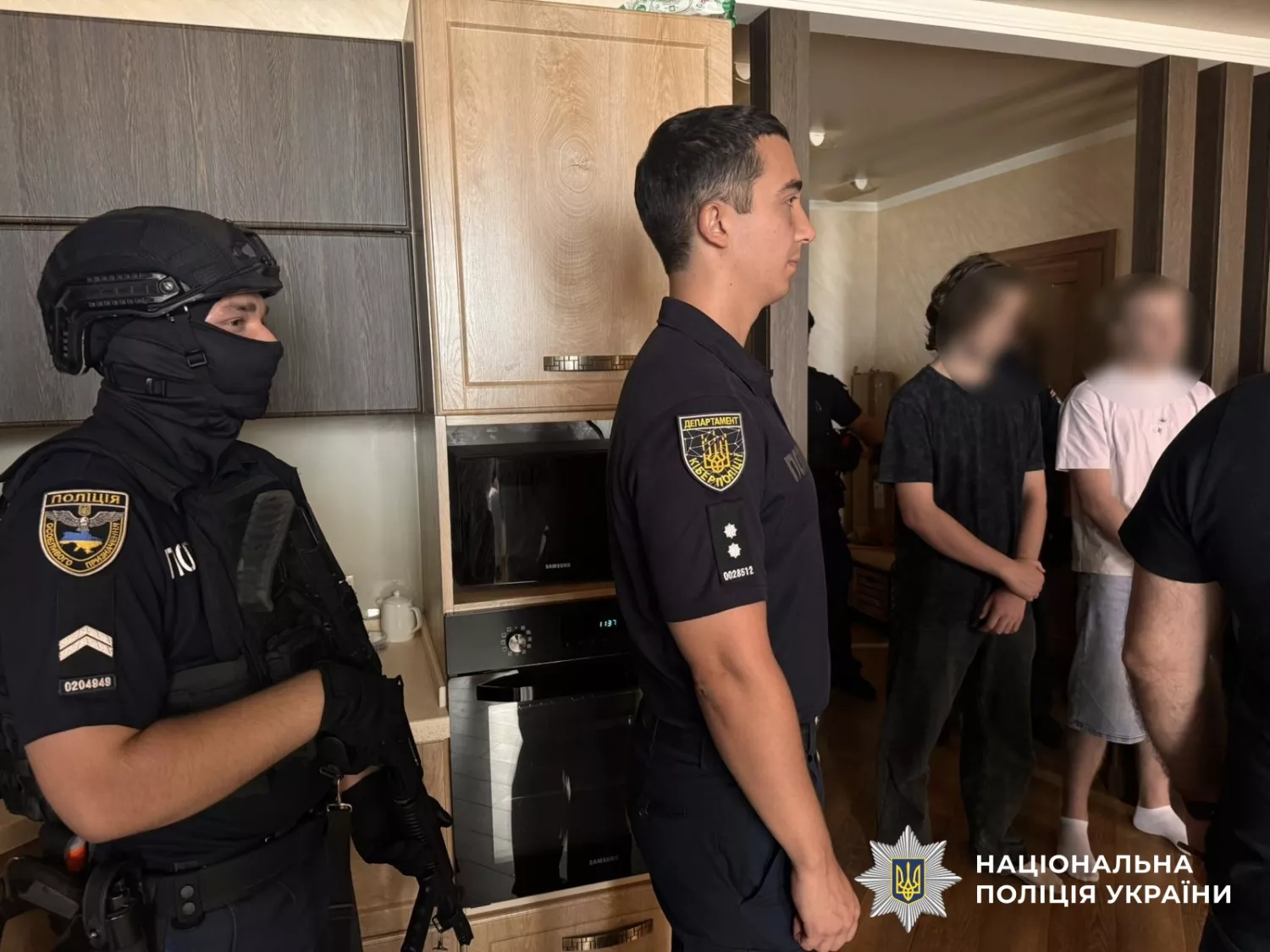 Поліція Миколаєва ліквідувала call-центр. Фото нацполіція