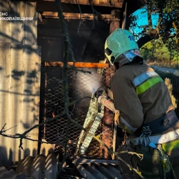Наслідки обстрілів на Миколаївщині. Фото: ДСНС Миколаївщина