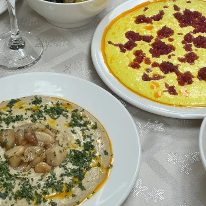 Укрзалізниця пригощала спецпредставників США кримськотатарською кухнею. Фото Укрзалізниця