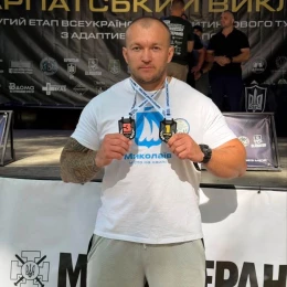 Миколаївський ветеран здобув дві нагороди на всеукраїнському турнірі «Карпатський Виклик». Фото: Управління фізичної культури і спорту Миколаївської міської ради