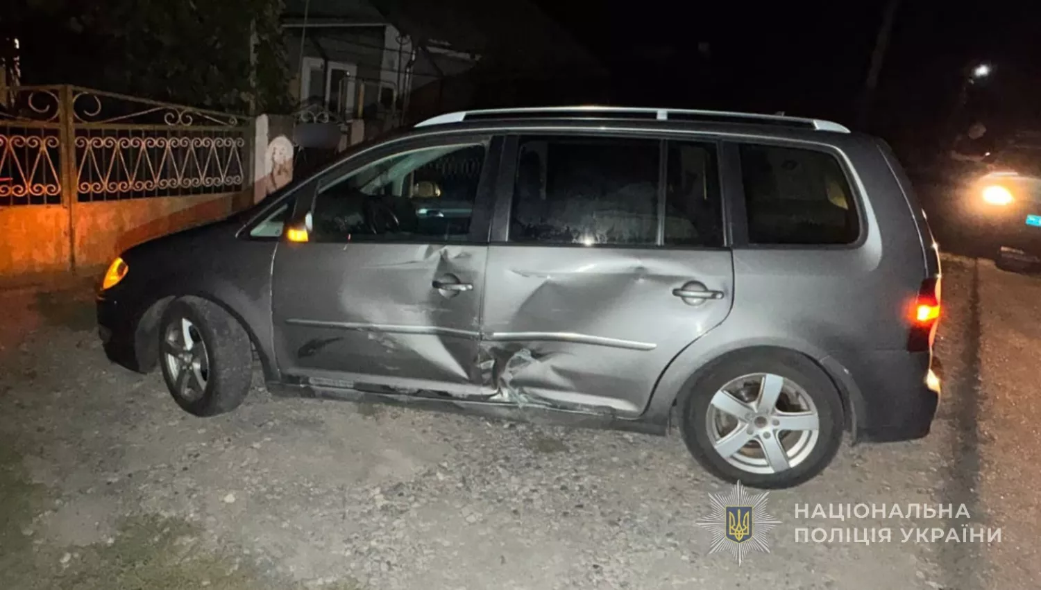 На Одещині чоловік протаранив авто та порізав ножем чоловіка. Фото нацполіція