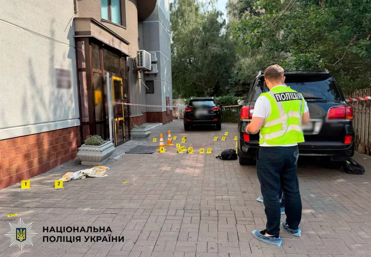 Слідчі дії на місці злочину. Фото: Поліції Києва