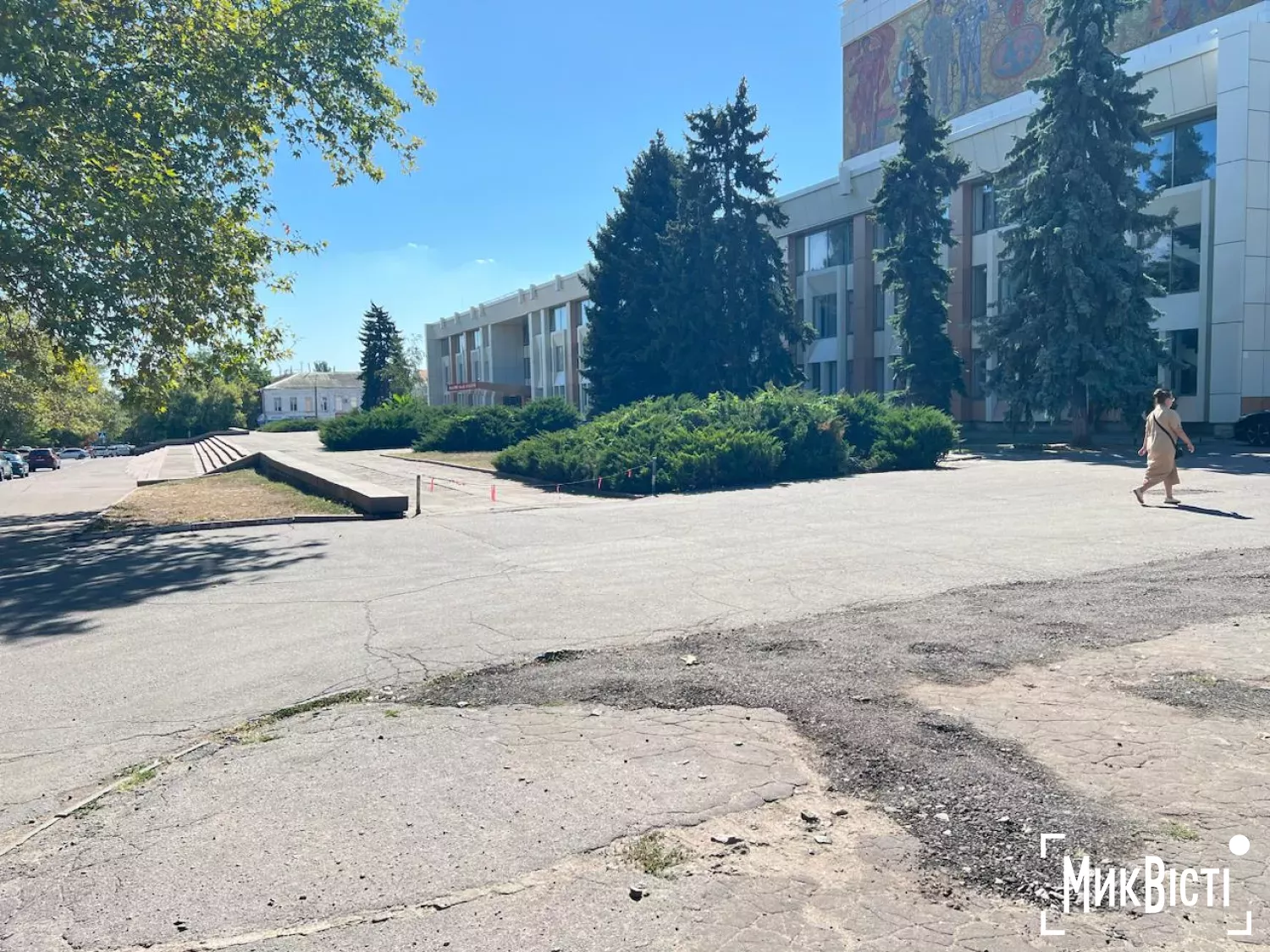 Стан дороги між обласним палацом культури та дитячим містечком «Казка», 9 вересня 2026 рік, фото «МикВісті»
