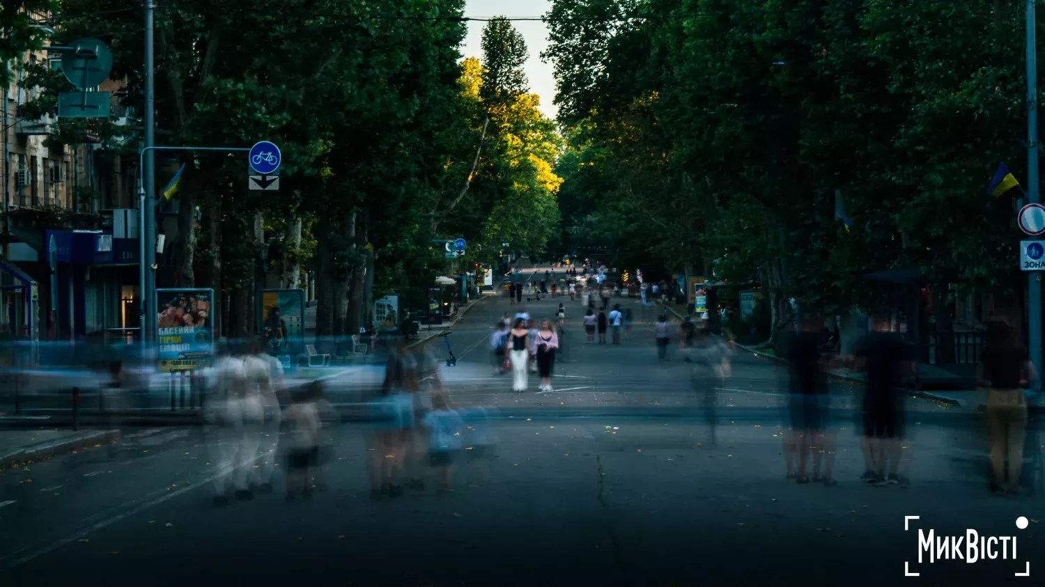 Центр Миколаєві вночі. Фото: НикВести, Сергій Овчаришин