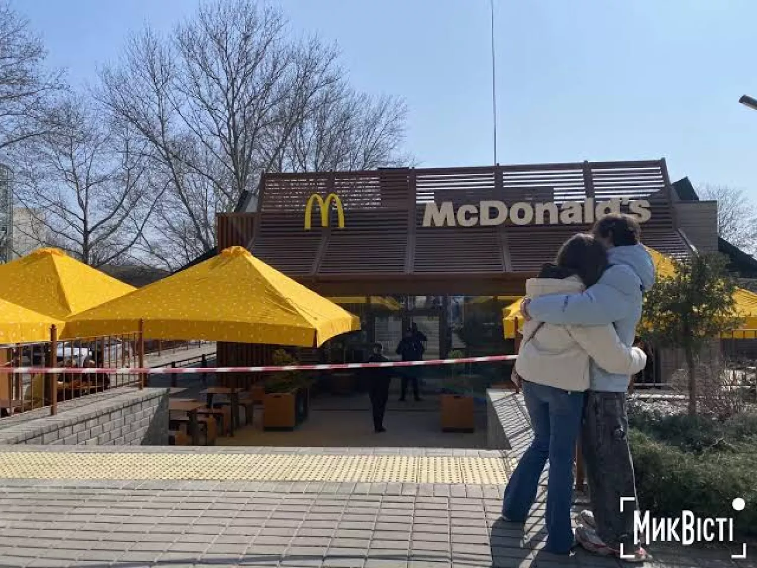 Робота McDonaldʼs під час жовтого рівня тривоги в Україні. Ілюстративне фото МикВісті